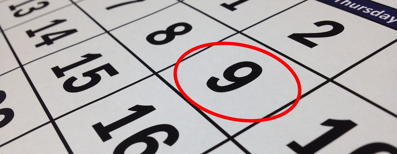 Bild som visar datumet "9" inringat i kalender.
